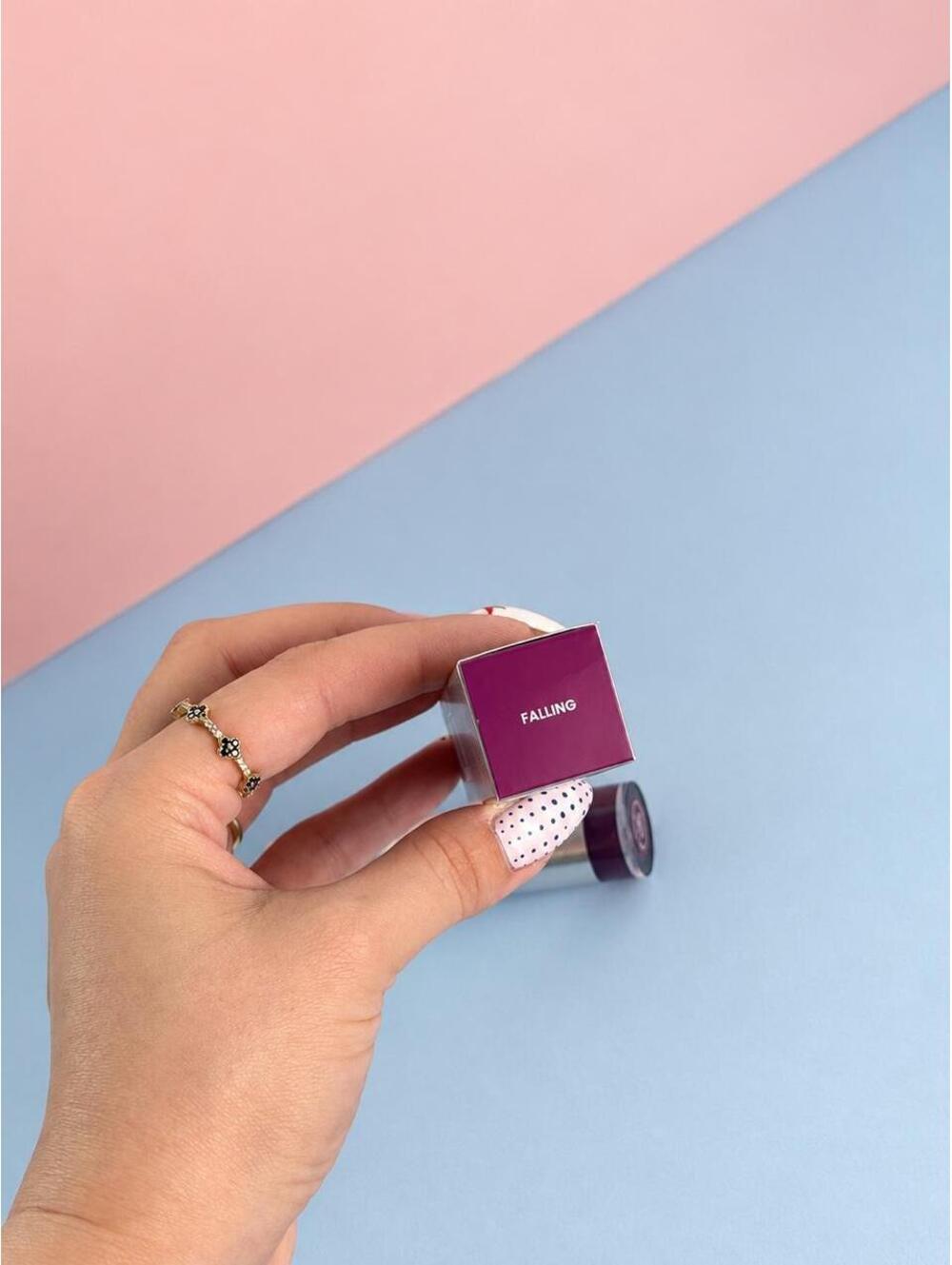 Wonderskin  Purple and Pink Makeup